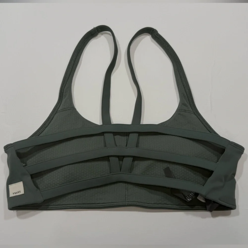 Vuori Forest Green Sports Bra - Picture 2 of 4